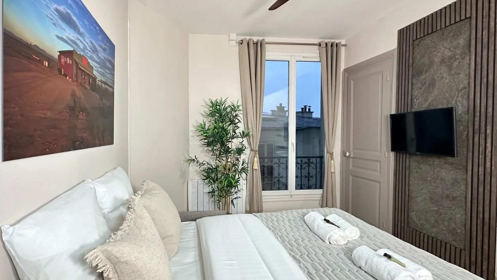 Ferienwohnung Beautiful Studio Front Of Sacre-Coeur Paris